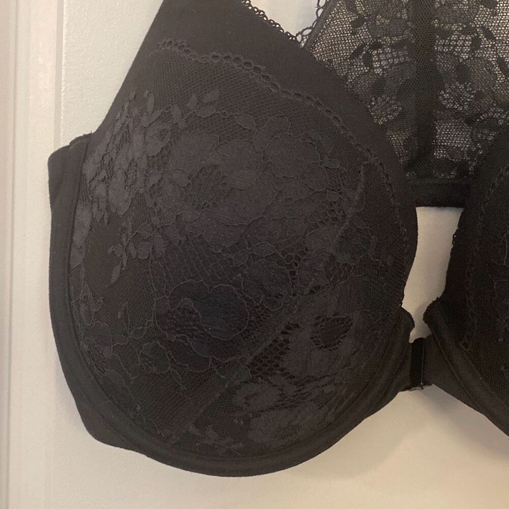 Victoria’s Secret bra, body by Victoria racer back Demi size 36DDD  - Picture 3 of 5